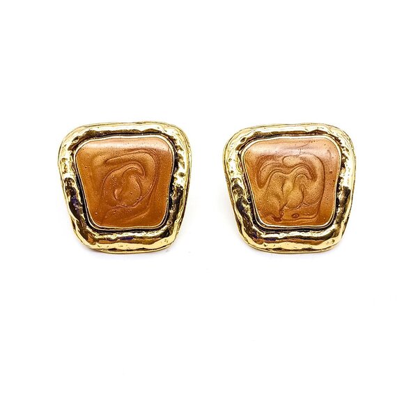 Chic Enamel Stud Earrings, Vintage Swirled Brown on Gold Tone - Picture 2 of 4